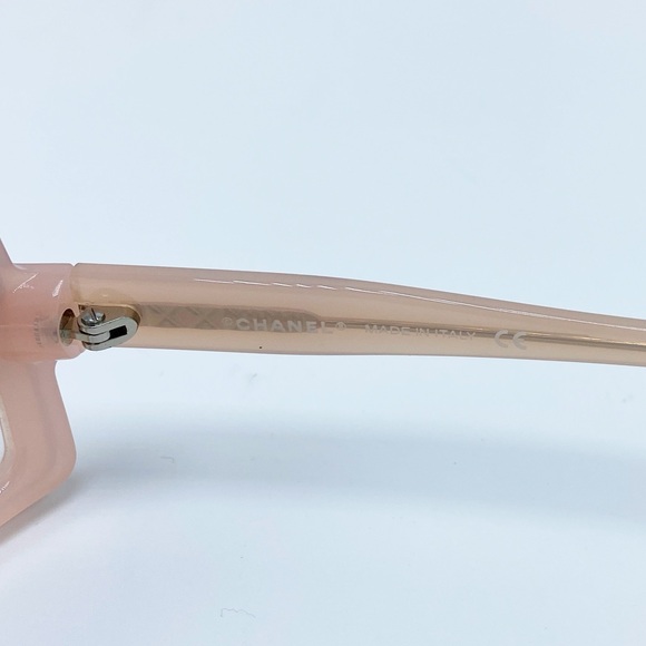 Vintage Authentic Chanel Clear Light Pink Sunglasses - Picture 7 of 11